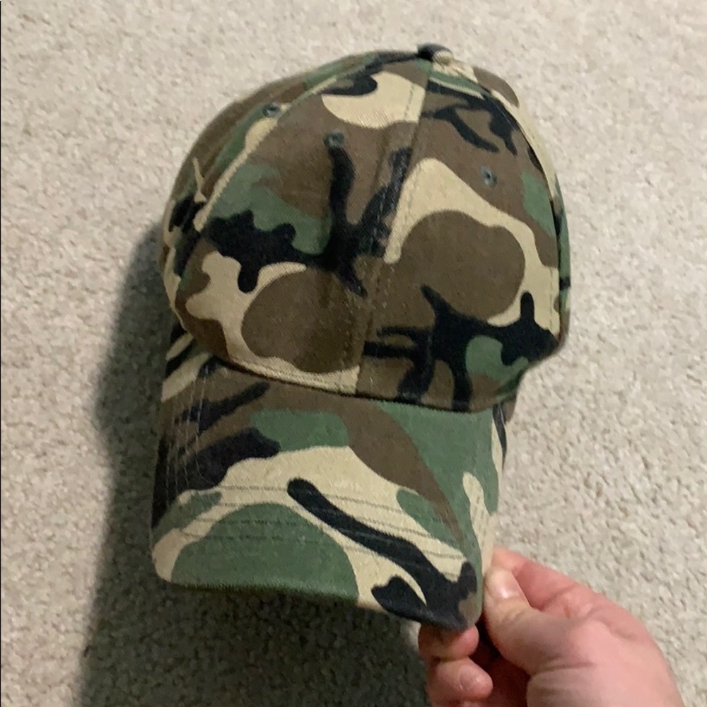 Camo baseball hat